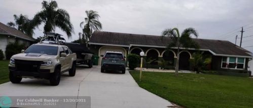 795 Arton Ln, Fort Pierce, FL 34983-2770
