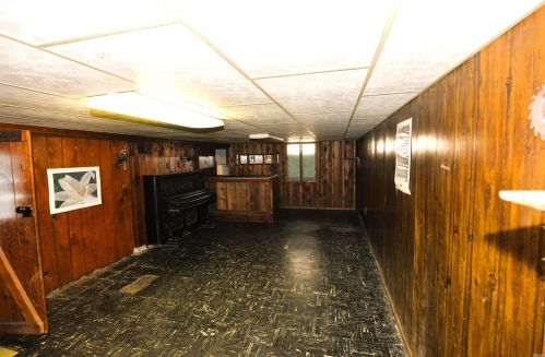 911 Broadway St, Mishawaka IN  46545-5933 exterior