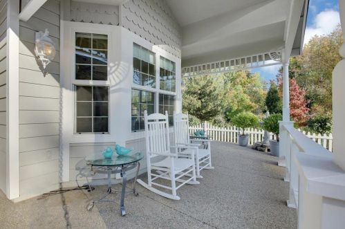 125 Scotia Pne Cir, Grass Valley CA  95945-5418 exterior