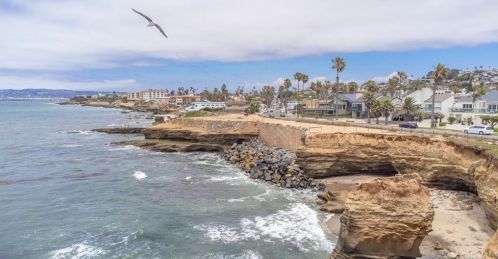 2210 Soto St, San Diego, CA 92107-1708