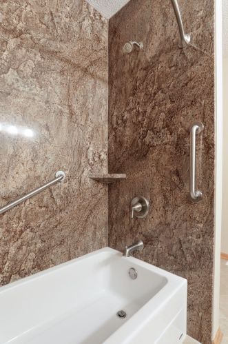 1103 Eagle Ridge Ct, Stillwater MN  55082-9151 exterior