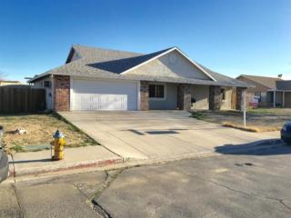 13607 Westwood Dr, Victorville, CA 92395-5215