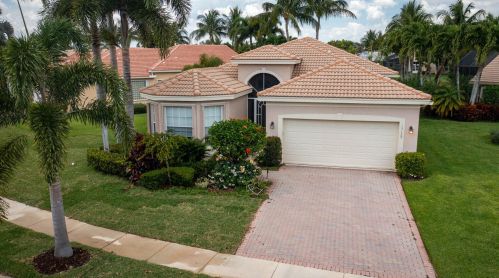13129 Aliso Beach Dr, Delray Beach, FL 33446-5638