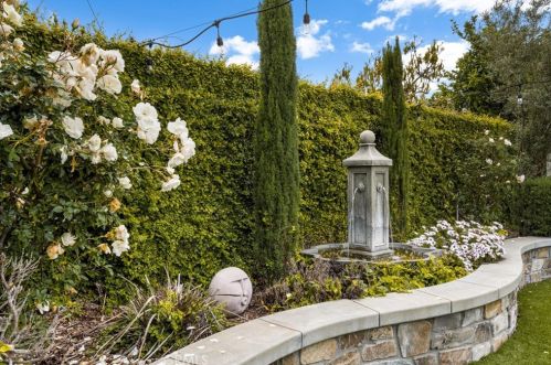 1932 Montair Ave, Long Beach CA  90815-3011 exterior