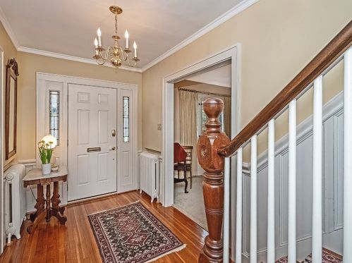 45 Hazel Dr, Pittsburgh, PA 15228-2167