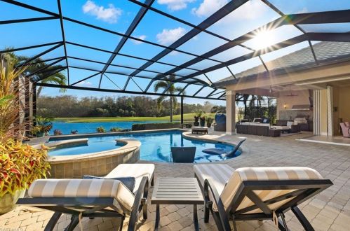11888 Hedgestone Ct, Naples, FL 34120-4399