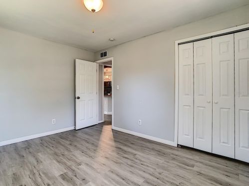 1441 Admiral Halsey Ave, Daytona Beach FL  32124-3614 exterior