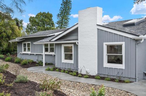 985 Crestwood Dr, Santa Barbara, CA 93105-2416