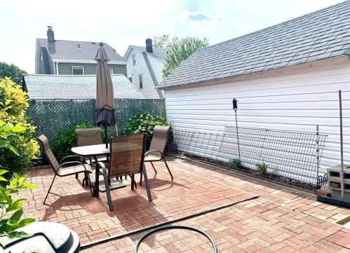 84-20 169th St, Jamaica, NY 11432-1330