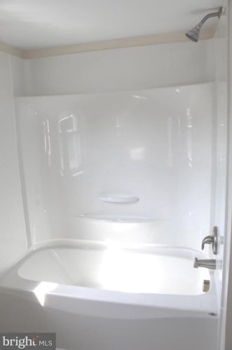 39 Allison St, Upton PA 17225-1212 exterior