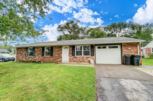 3704 Marion Dr, Enon, OH 45323-1202