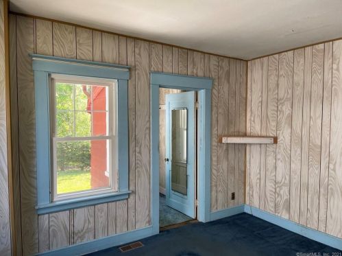 479 Commonwealth Ave, New Britain CT 06053-2404 exterior