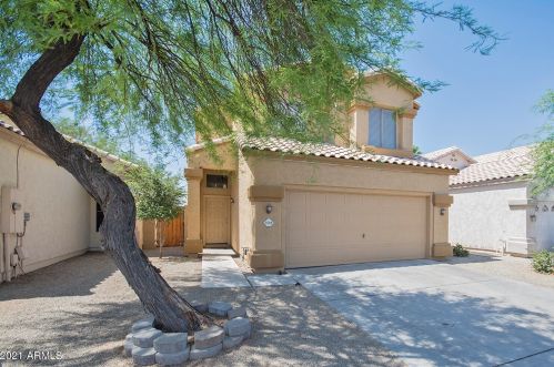 3519 Whispering Wind Dr, Glendale, AZ 85310-4315