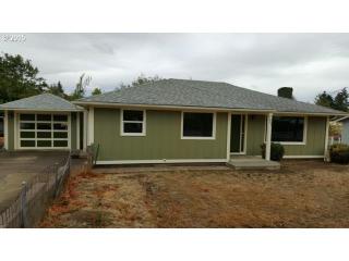 1801 Keasey St, Roseburg, OR 97471-6134
