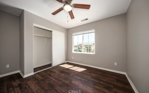 957 Queen Annes Ln, Beaumont CA  92223-7808 exterior