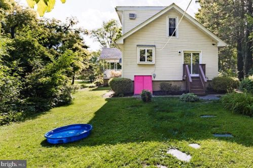 201 Plymouth Pl, Camden NJ  08109-2834 exterior