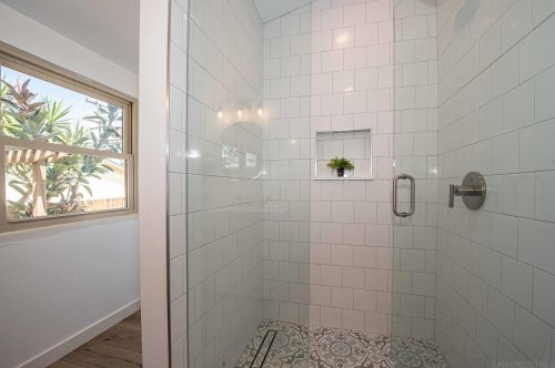 1704 Ebers St, San Diego CA  92107-3504 exterior