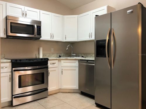 3528 Linwood Ct, Deltona, FL 32738-9435