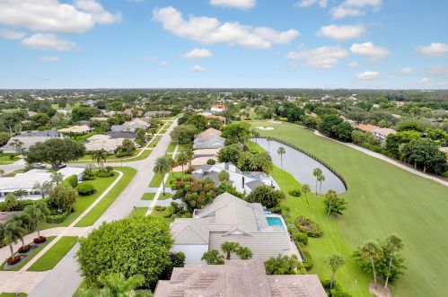 3899 Live Oak Blvd, Delray Beach FL  33445-7054 exterior