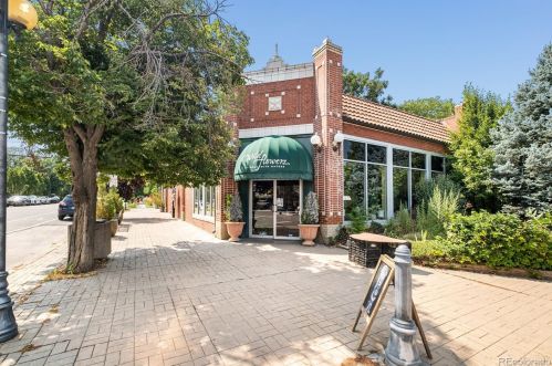 1016 Cook St, Denver CO 80209-4922 exterior