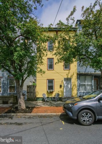 232 Verbeke St, Harrisburg, PA 17102-2736