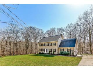 30 Oak Ln, Stonington, CT 06378-1707