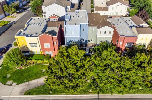 3182 Bridgeway Dr, Rancho Cordova CA  95670-6246 exterior