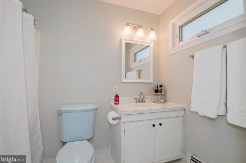 14 Dr, Camden-Wy DE  19934-1108 exterior