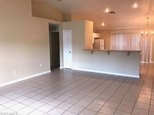 3906 11th St, Lehigh Acres, FL 33972-3776