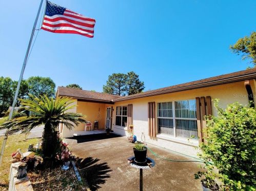 5569 Cagney Loop, Homosassa, FL 34448-2138