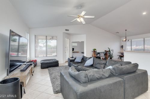 1107 Temple Ct, Gilbert, AZ 85296-3607