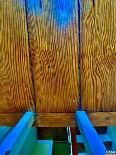 6417 Hillsboro Ln, Crozet VA  22932-3322 exterior