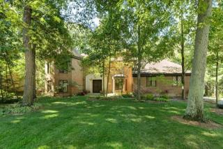 8399 Arbory Hill Ct, Dublin, OH 43017-9788