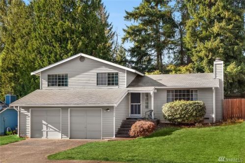 12218 223rd Dr, Kent, WA 98031-9605