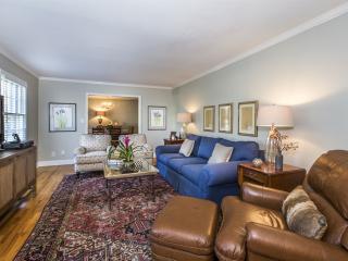 2227 Edenton Rd, Charlotte, NC 28211-3853