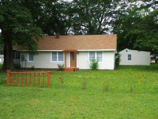 4619 Lemon Heights Dr, Sanford, NC 27332-8805