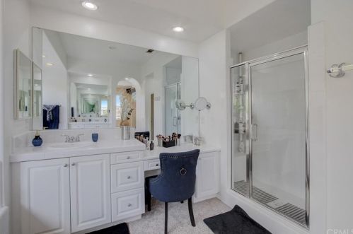 5391 Evening Sky Dr, Simi Valley CA  93063-5744 exterior