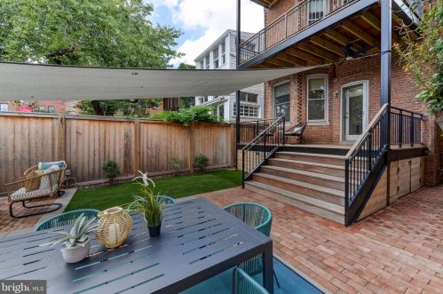 621 A St, Washington DC 20003-1225 exterior