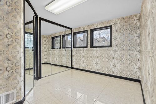 10064 Mansion Dr, Gibsonia PA  15044-7478 exterior