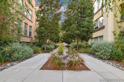 1260 Cleveland Ave, San Diego CA 92103-3302 exterior