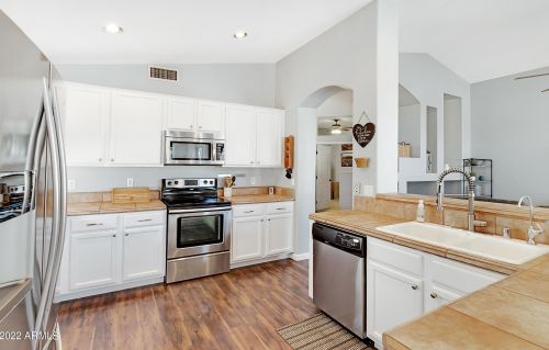 1048 Chilton Ave, Gilbert AZ 85233-4603 exterior