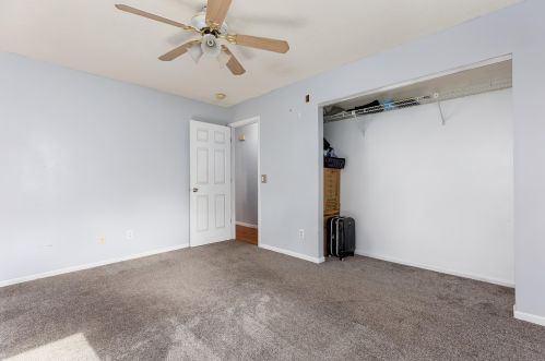 42 Meadow Wood Dr, Florence KY  41042-9323 exterior