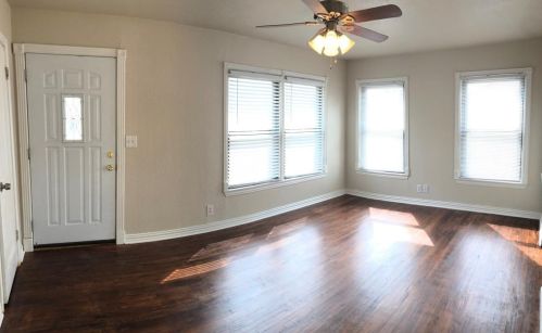 7340 Pensacola Ave, Fort Worth TX  76116-7833 exterior