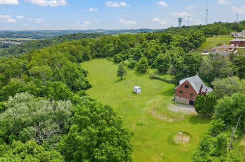 2079 National Pike, Scenery Hill, PA 15360-9758
