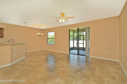 752 Marian Ct, Titusville, FL 32780-3236