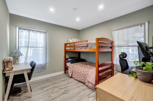 4852 Gondar Ave, Lakewood CA  90713-2410 exterior
