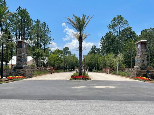 106 Hibernate Way, Freeport FL  32439-4794 exterior