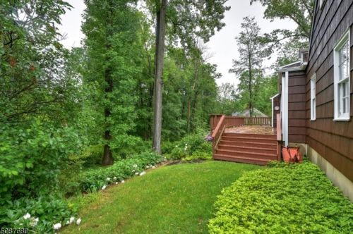 11 House Wren, Hackettstown NJ  07840-2815 exterior