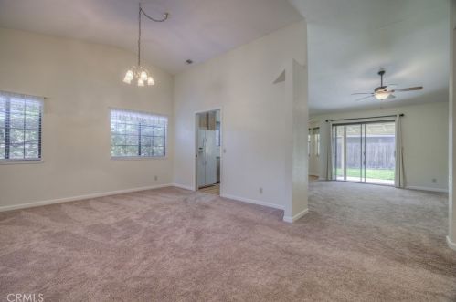 90 Elderberry Ct, Chico CA  95928-4025 exterior