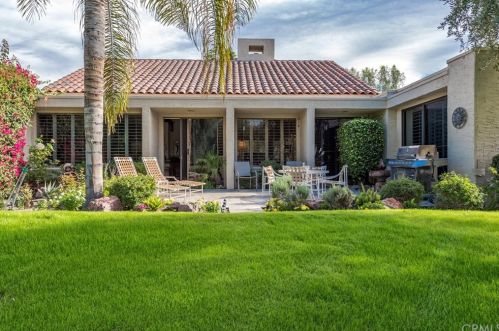 111 Mission Hills Dr, Rancho Mirage CA  92270-1477 exterior